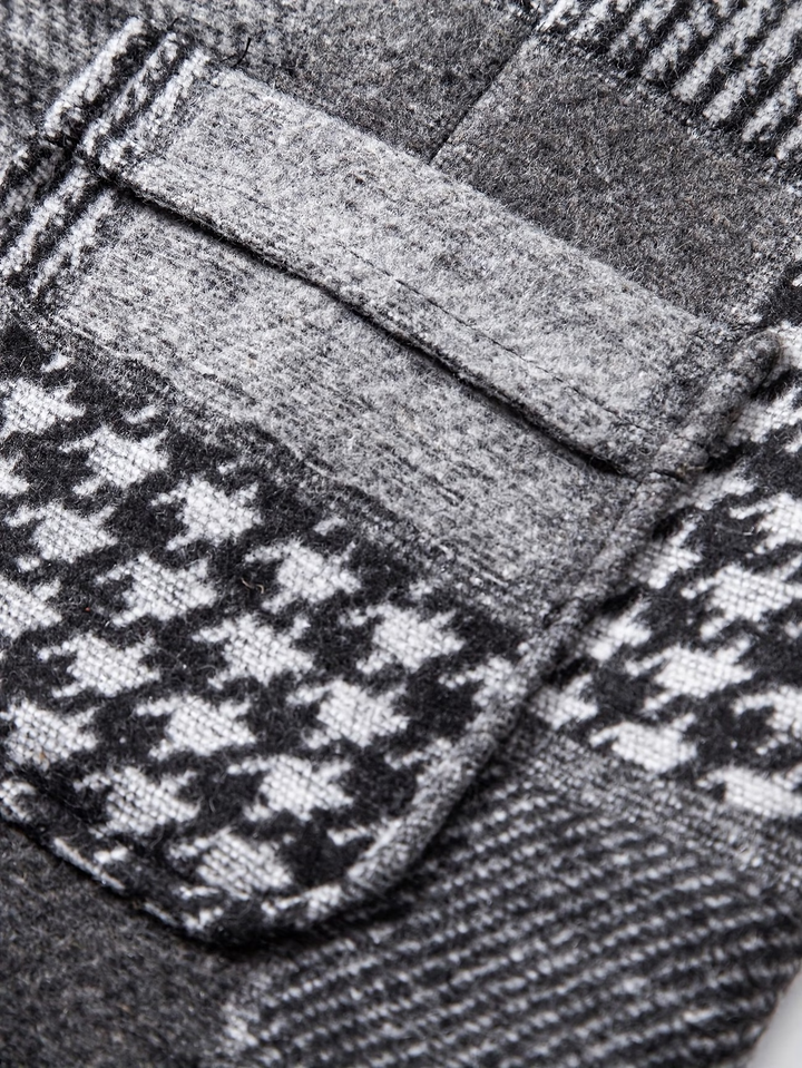 Leo | Chaleco de tweed patchwork con patrón de espiga